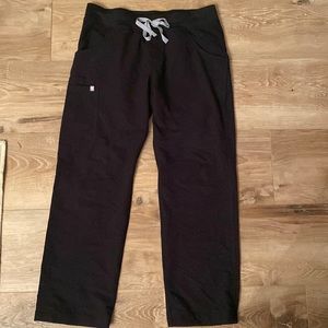 FIGS black scrub pants